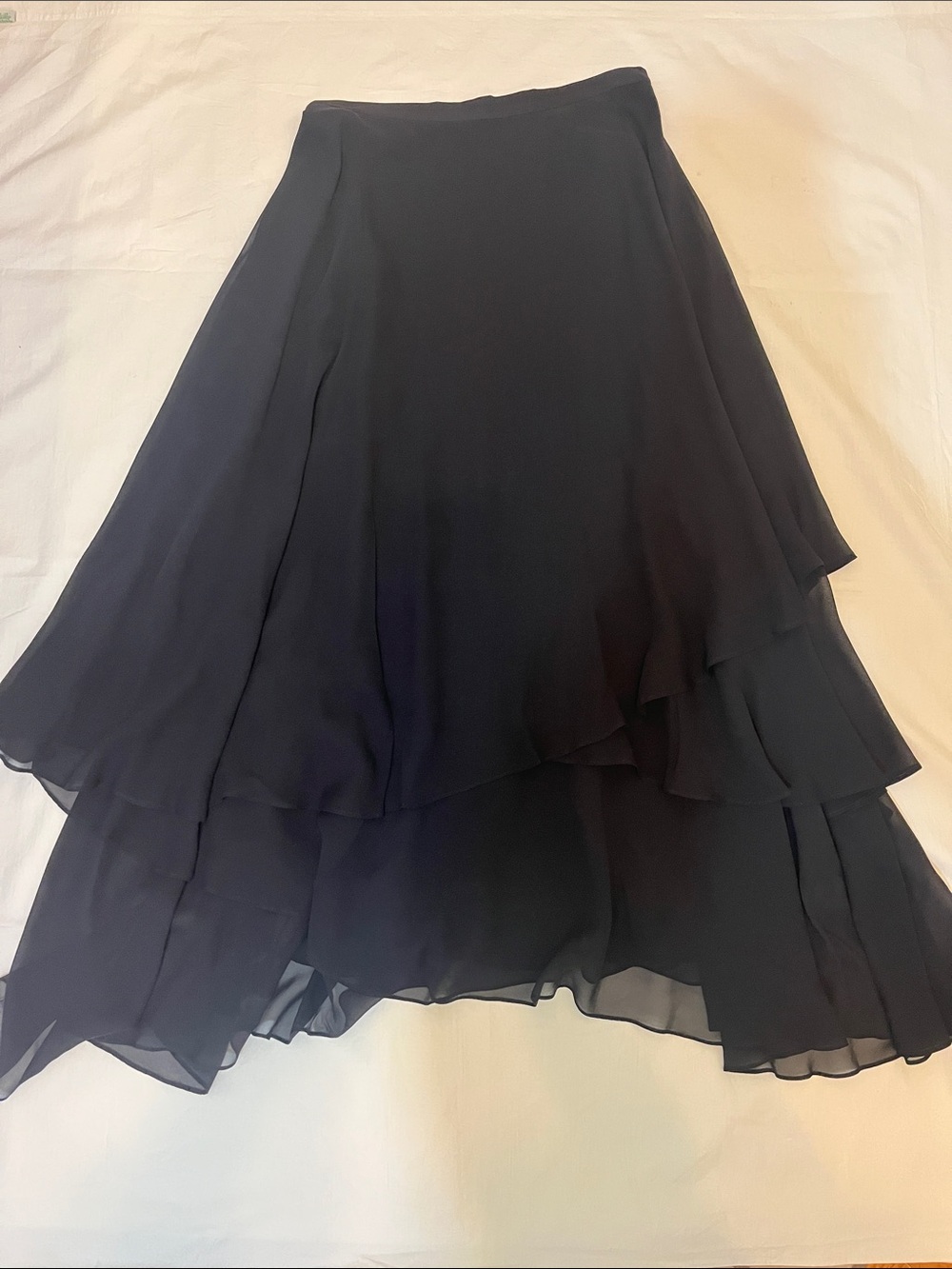 ST.. JOHN Evening NWT Women's Black Layered Chiffon Skirt Size 6